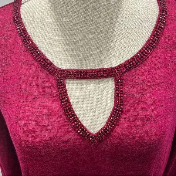 Juicy Couture Keyhole front with a little sparkle 90s vibe sweater - Picture 8 of 9